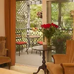 The Inn At Bowman\'S Hill