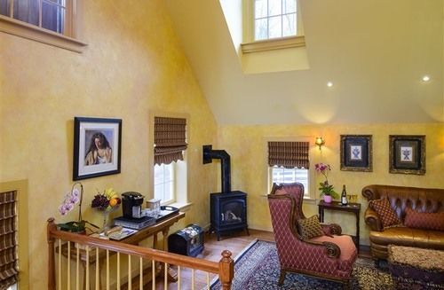 The At Bowman's Hill Hotel